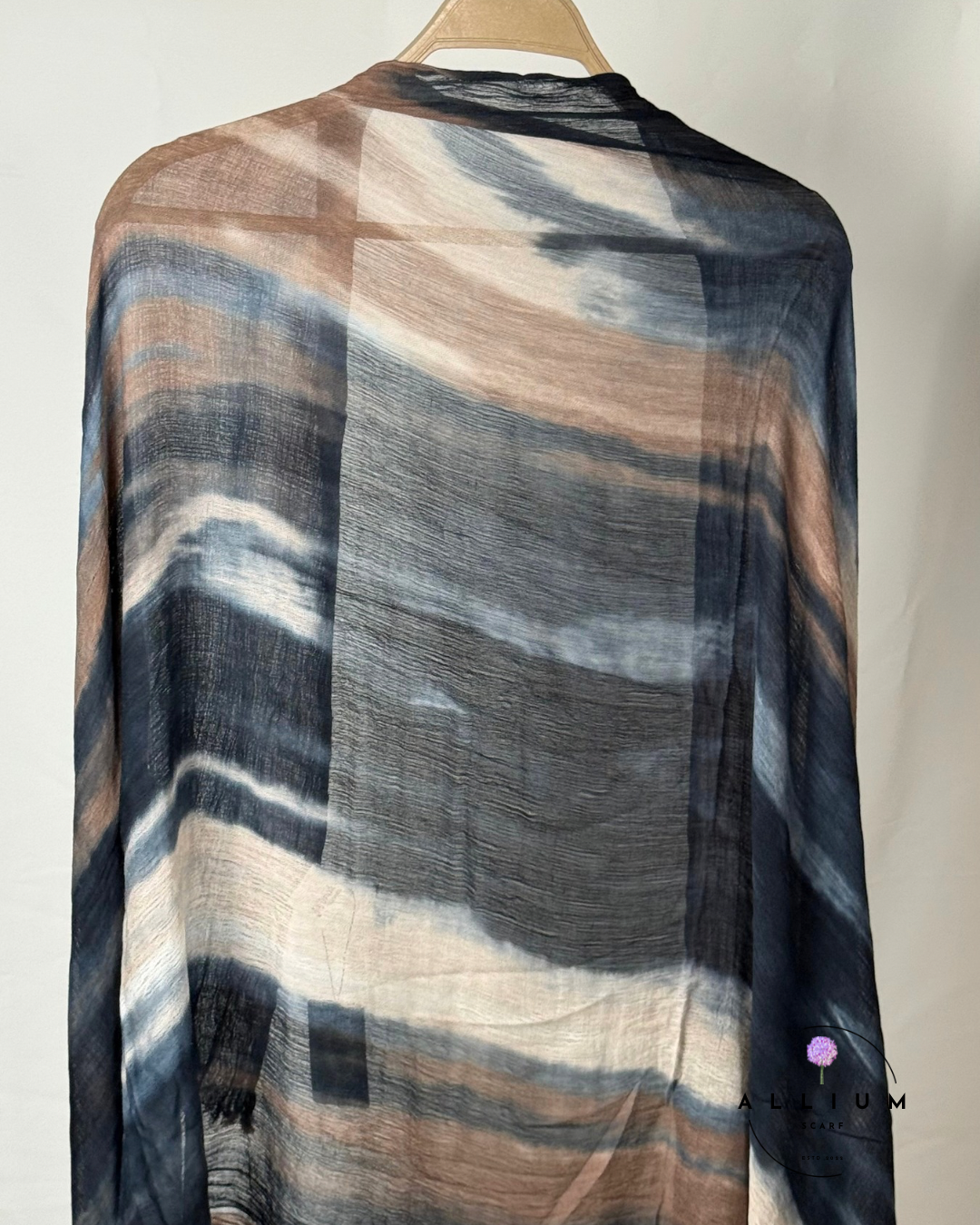 Original Ruffled Thailandi Scarf – Midnight Mocha