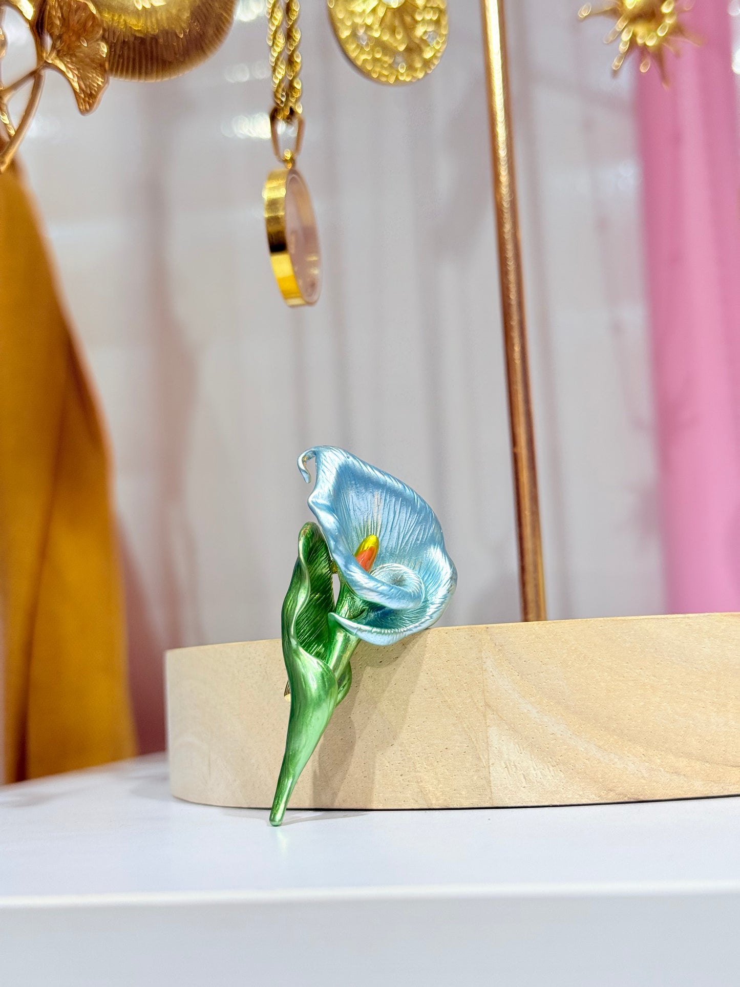 Softness Brooch
