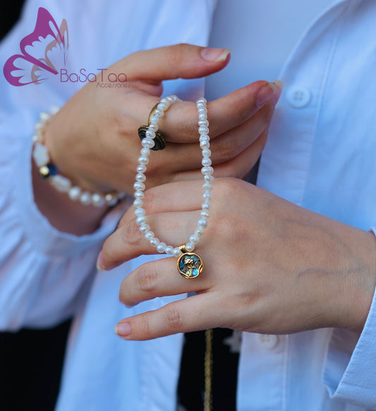 Pearly Apalone Necklace