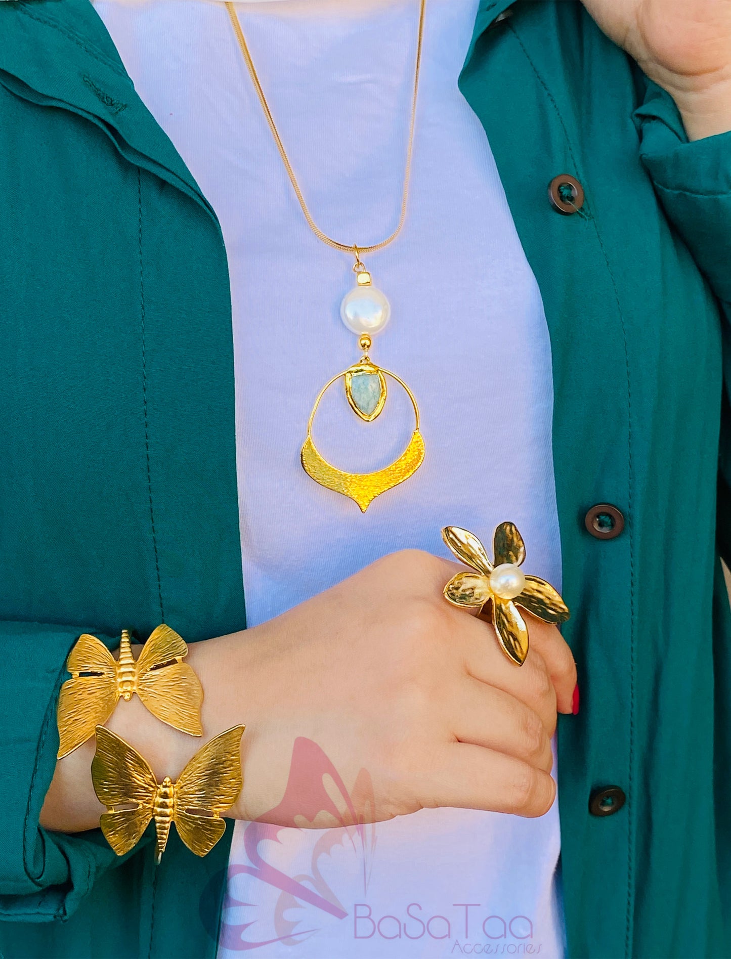 Golden Muse Necklace