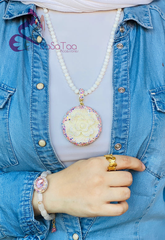 Elegant Lady Necklace