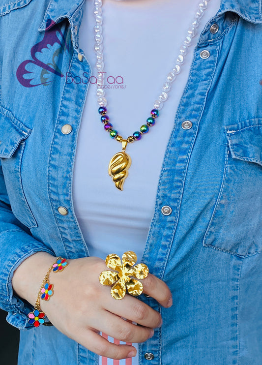 Galaxy SeaShell Necklace