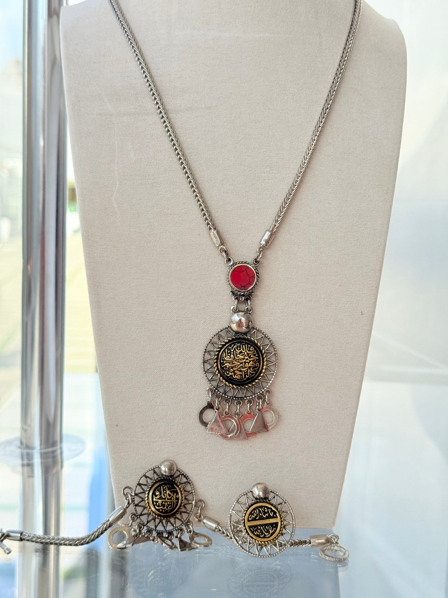 Red Stone Arabic Design Set