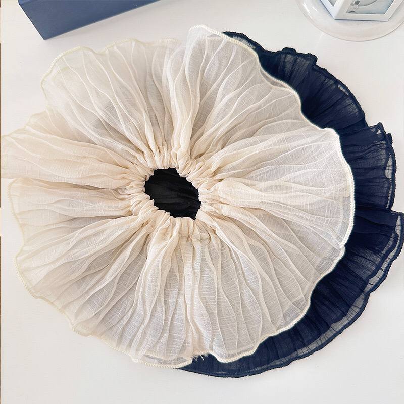 Ruffle Scrunch