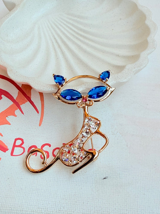 Elegant Cat Pin