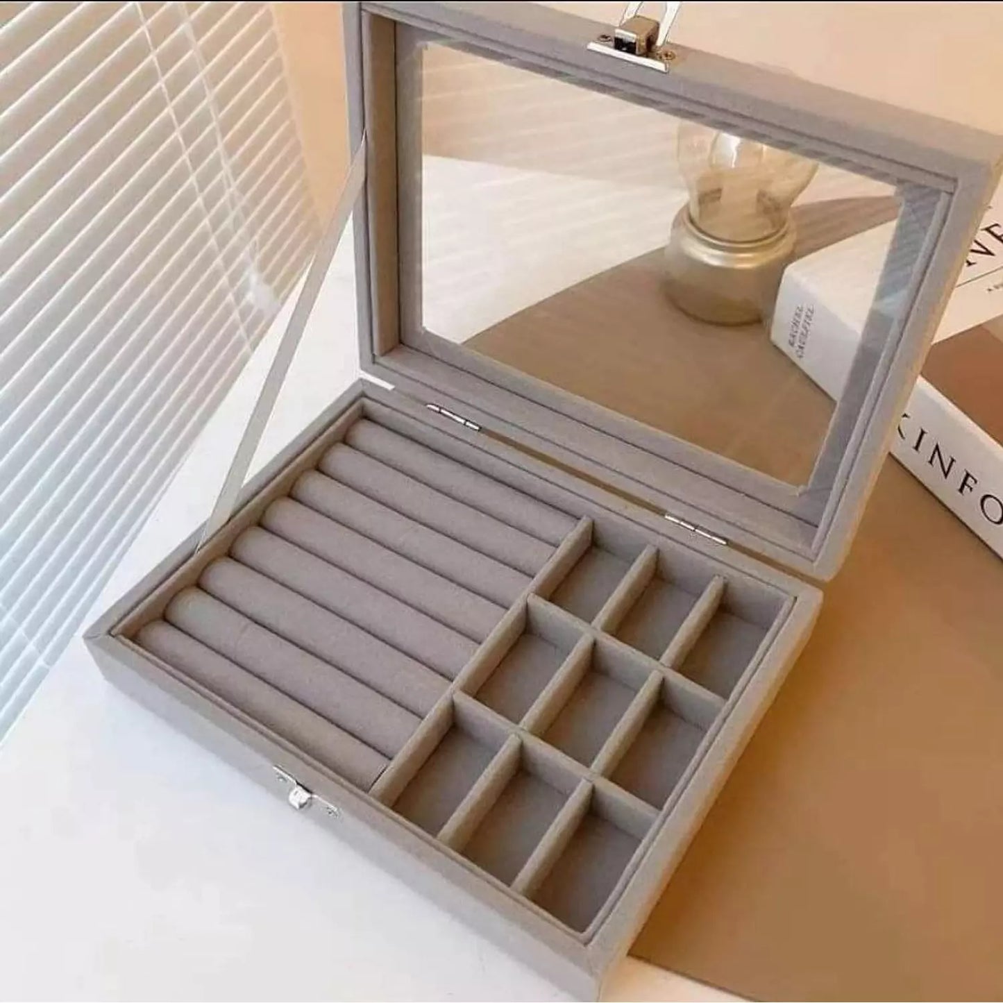 Medium Size Organizer