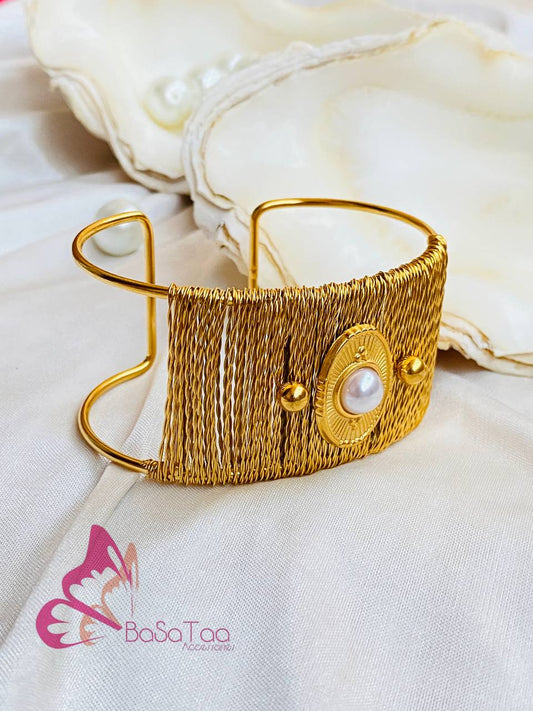 Pearly Stainless Bracelet