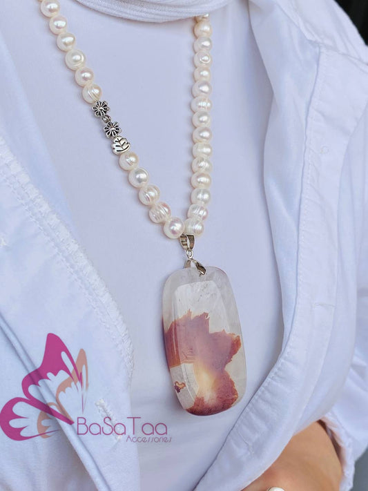 Lily Flower Necklace