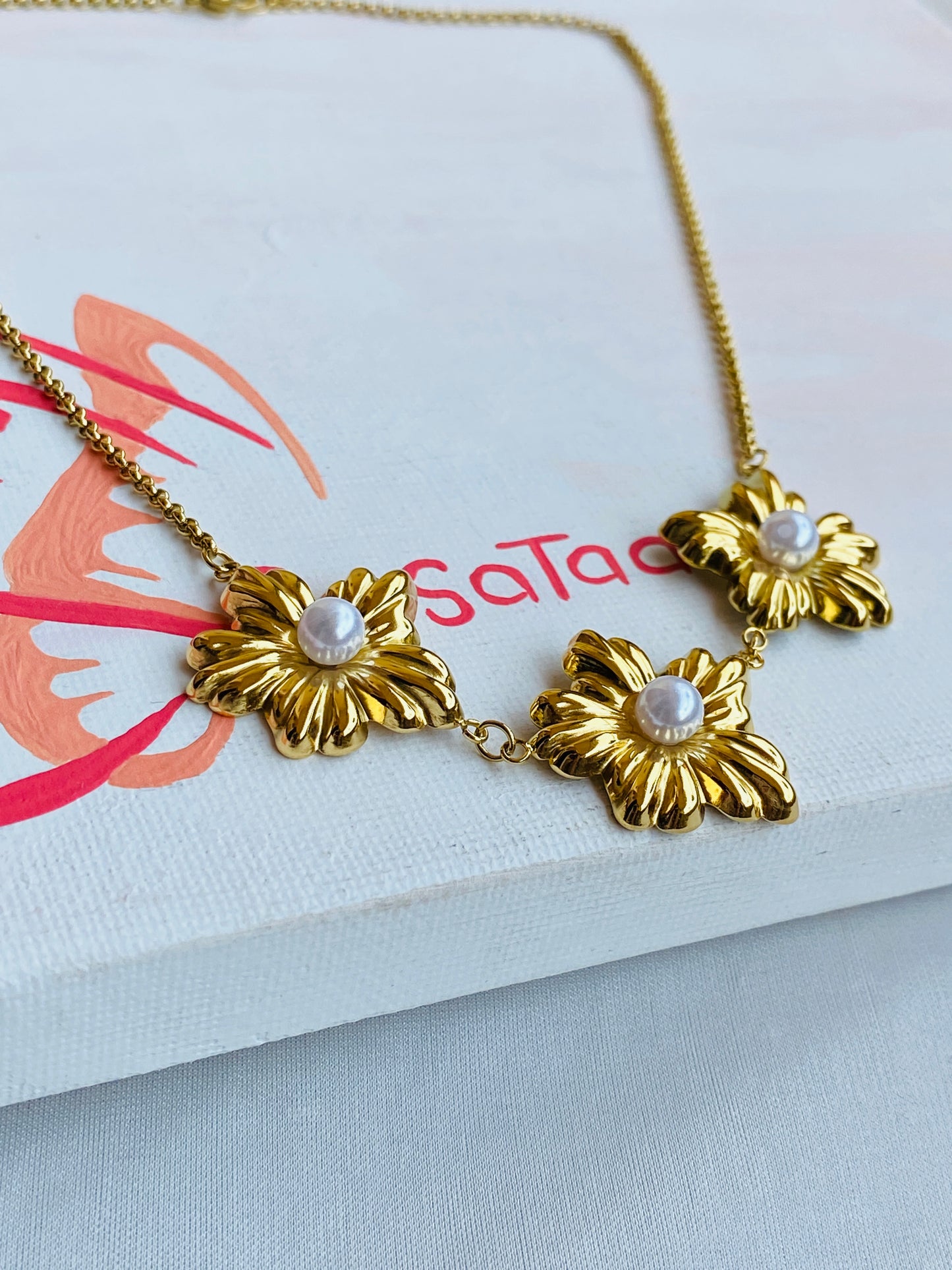 Flowers Harmony Necklace
