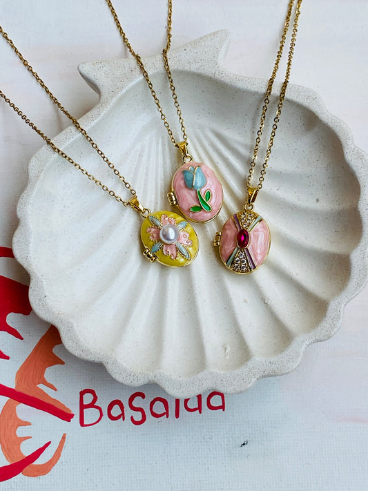 Vintage Necklace
