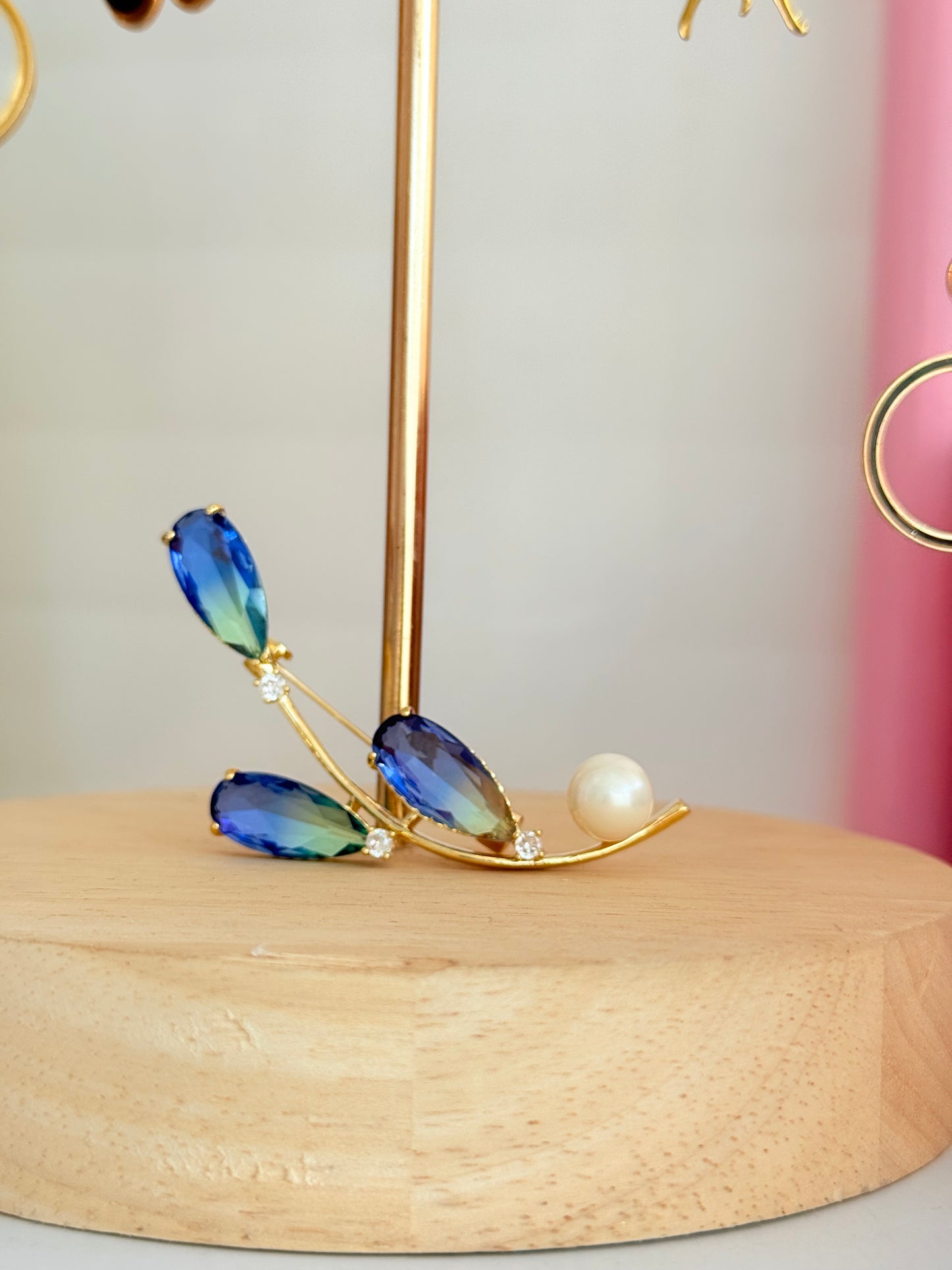 Ralia Brooch