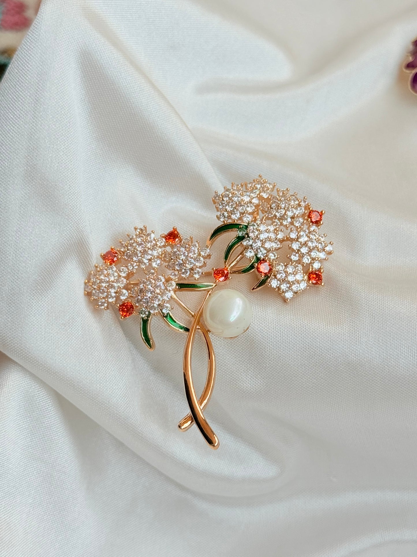 Pearl Sand Brooch