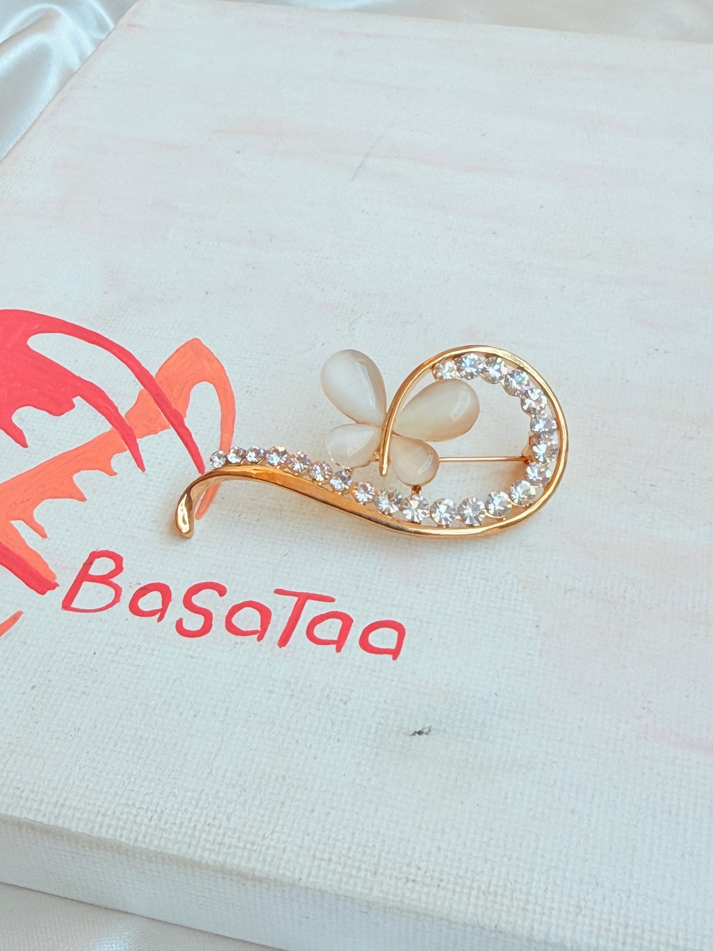 White Wings Pin