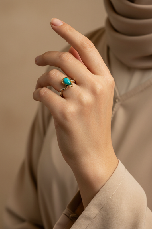 Simple Wavy Ring