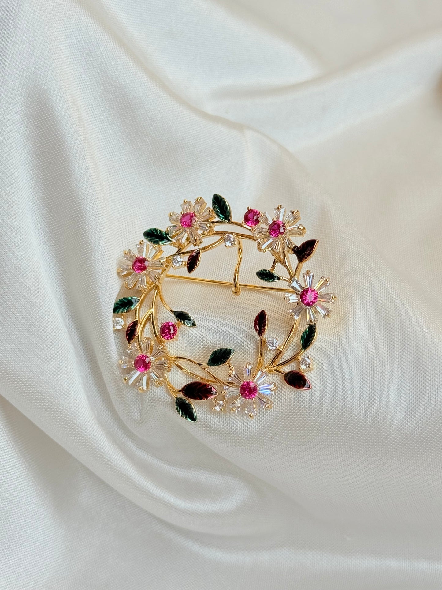 Nude Bloom Brooch
