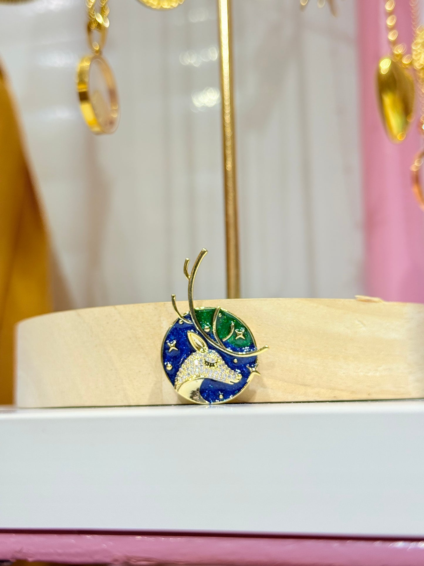 Elora Brooch
