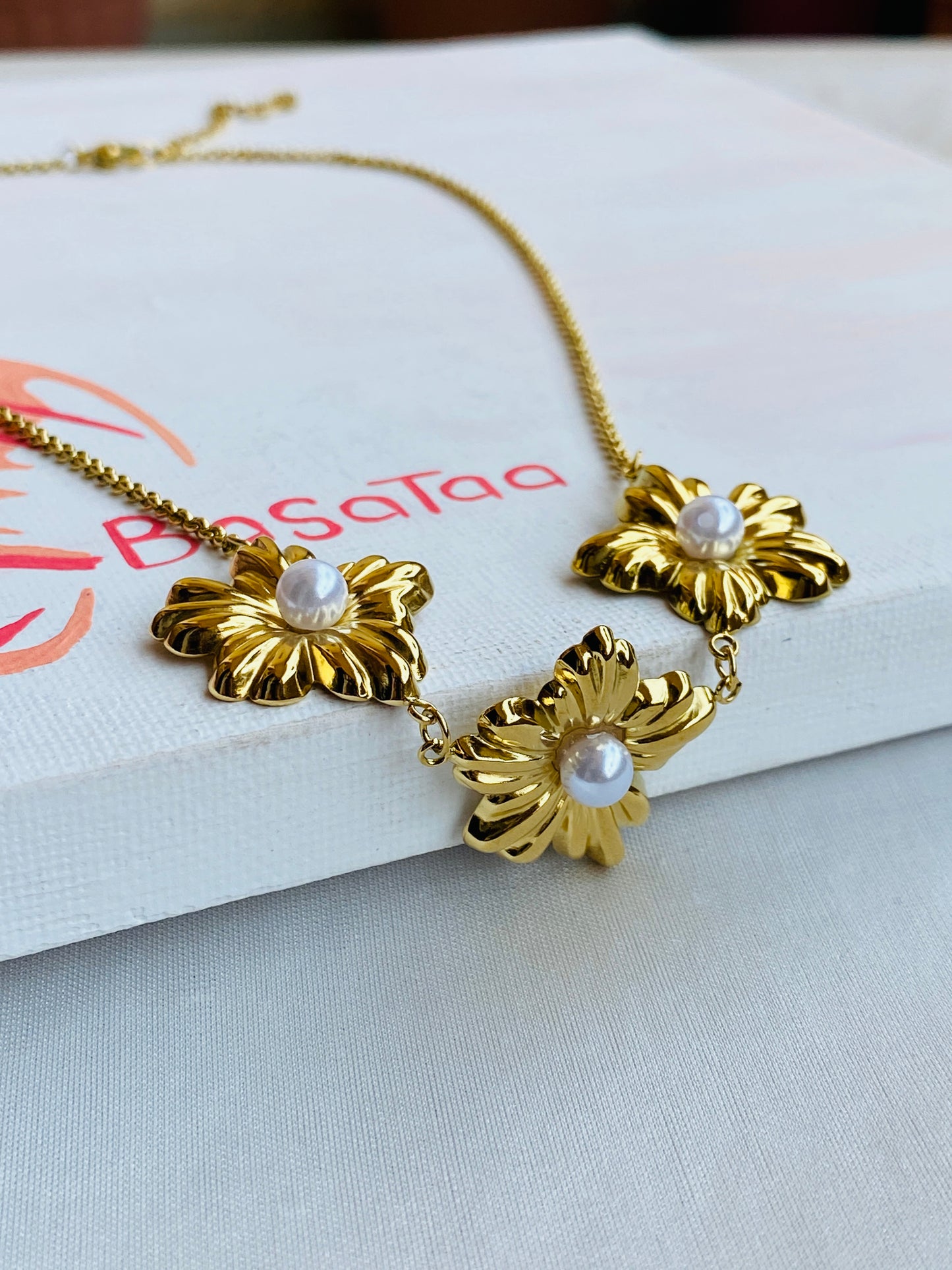 Flowers Harmony Necklace