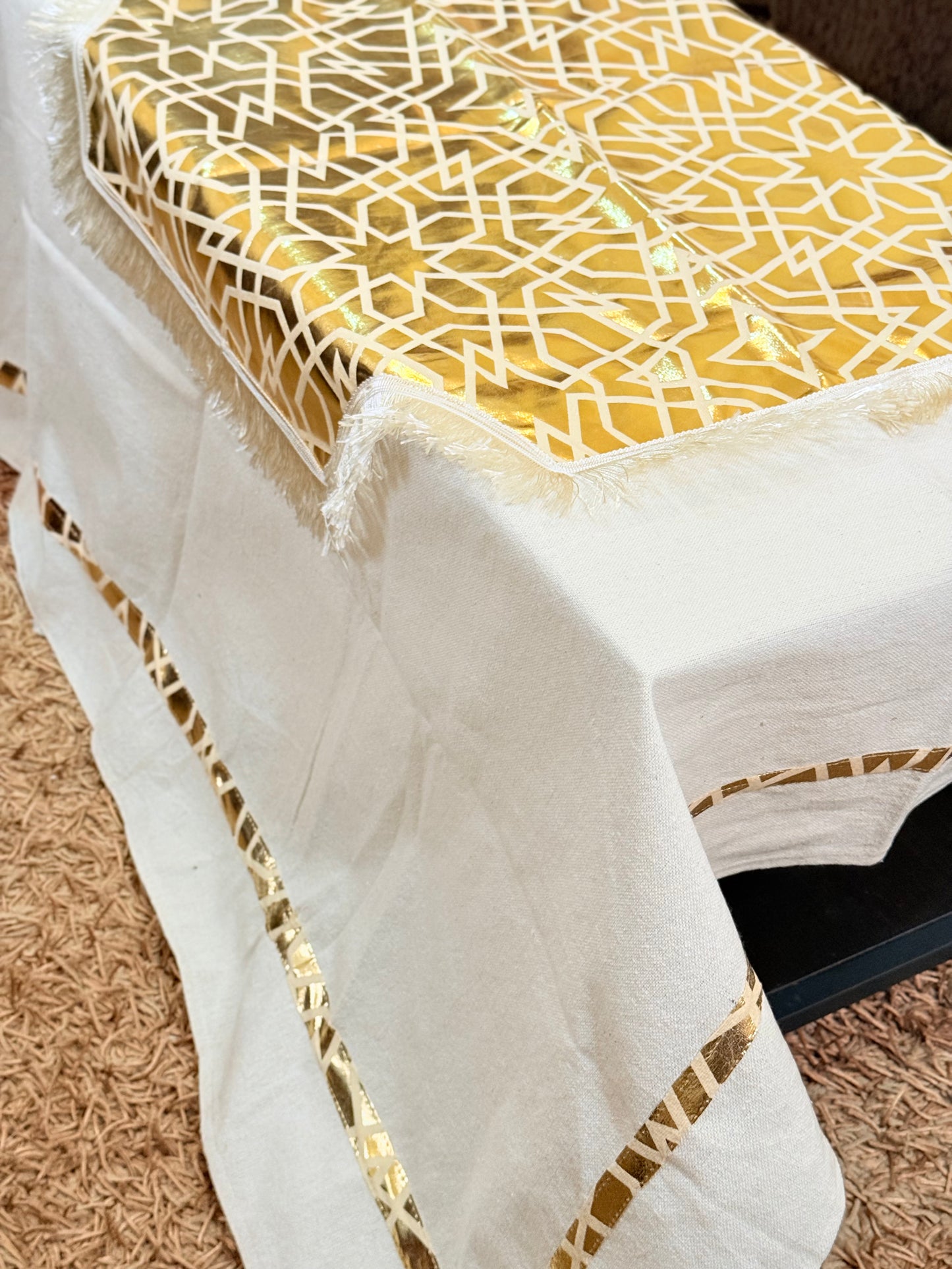 Noor Essence Ramadan Table Cover