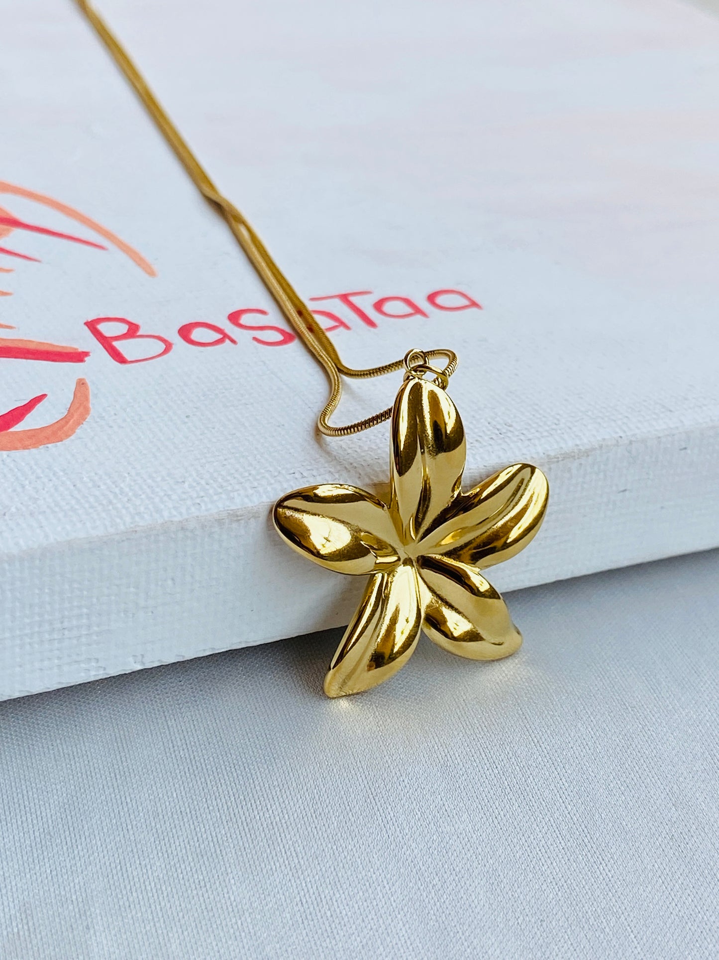 Jasmin Necklace