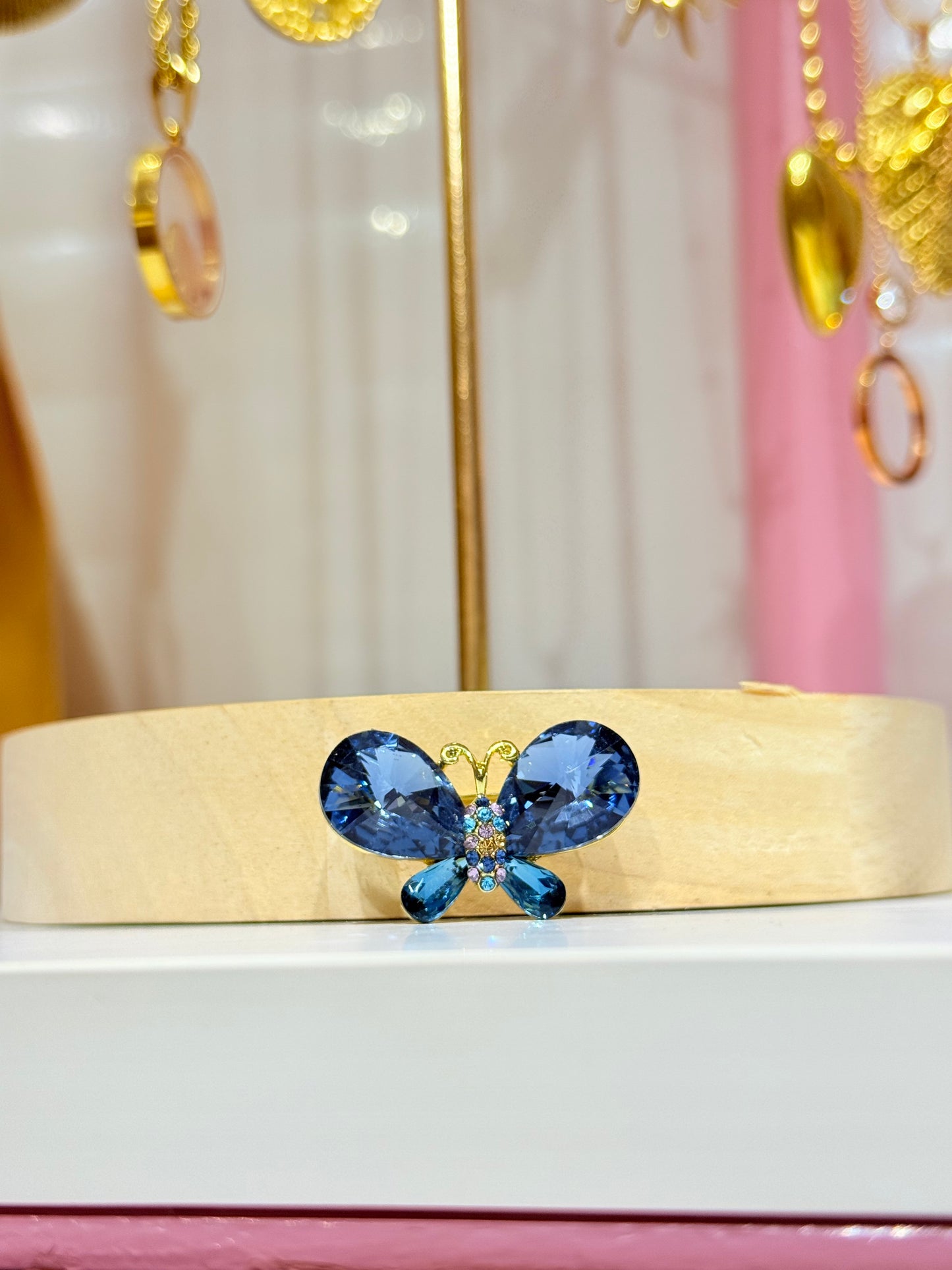 Zaria Brooch