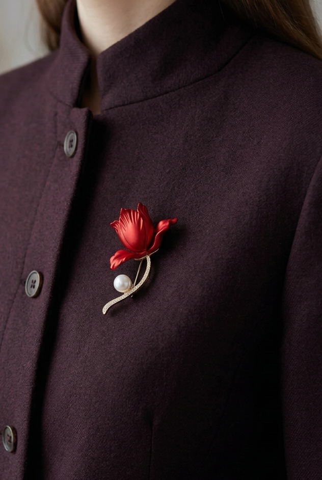 Vera Brooch