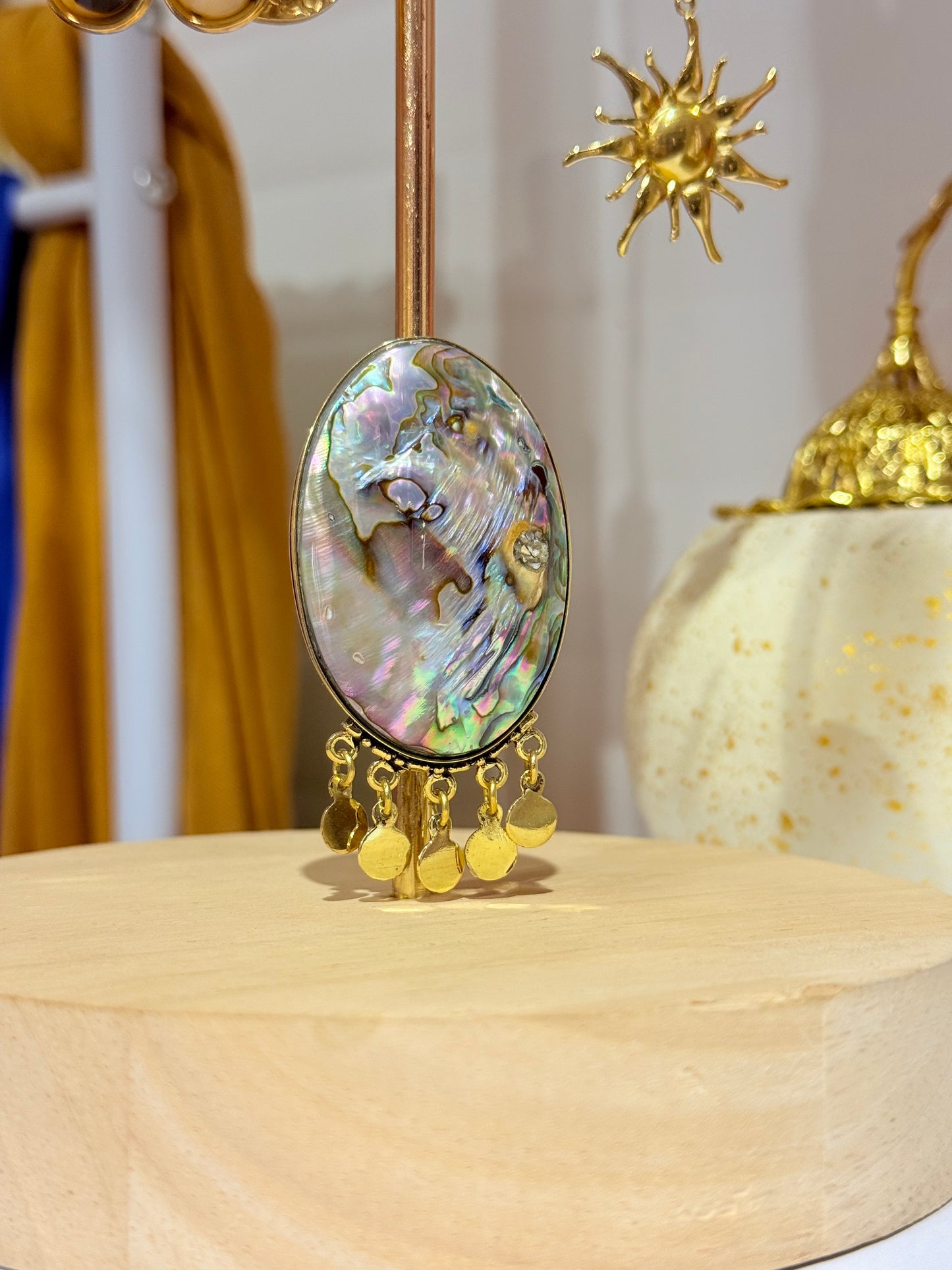 Sea Jewel Magnetic Pin