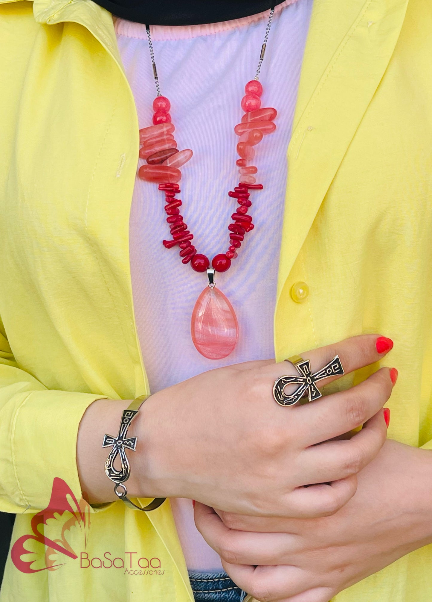 Red & simone agate necklace