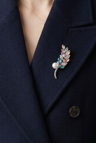 Eunoia Brooch