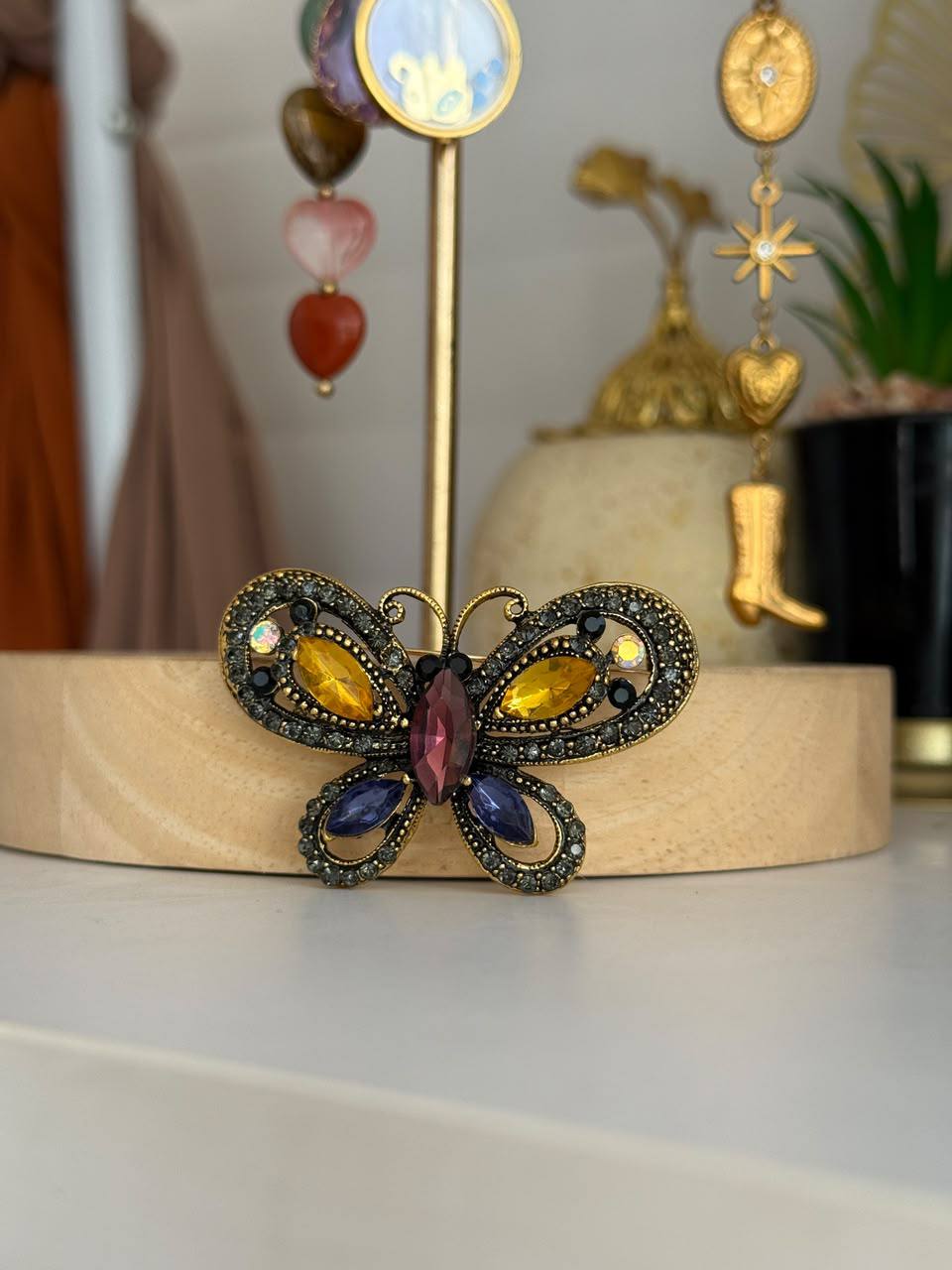 Liora Brooch
