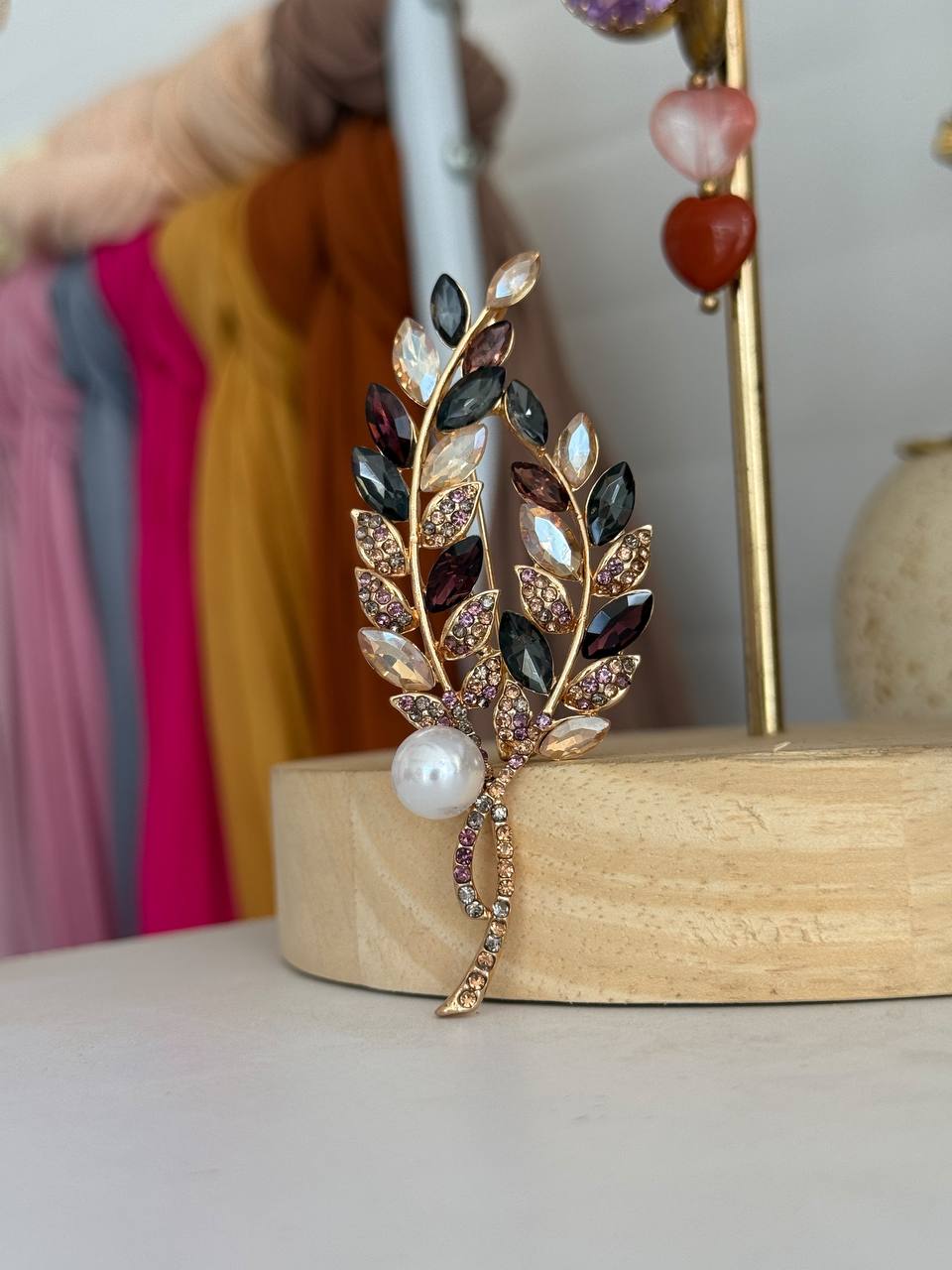 Mondegreen Brooch