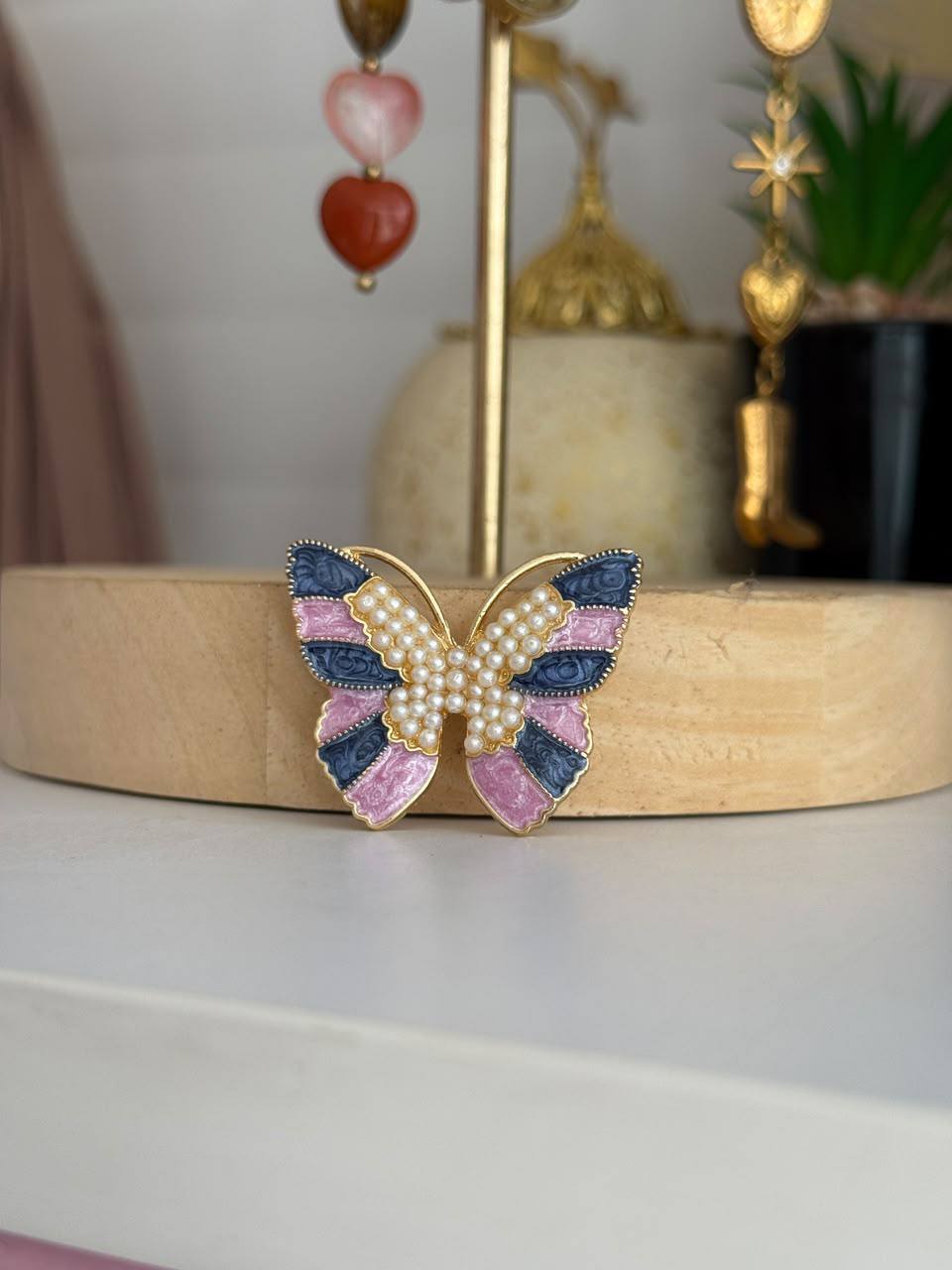 Ruelle Brooch