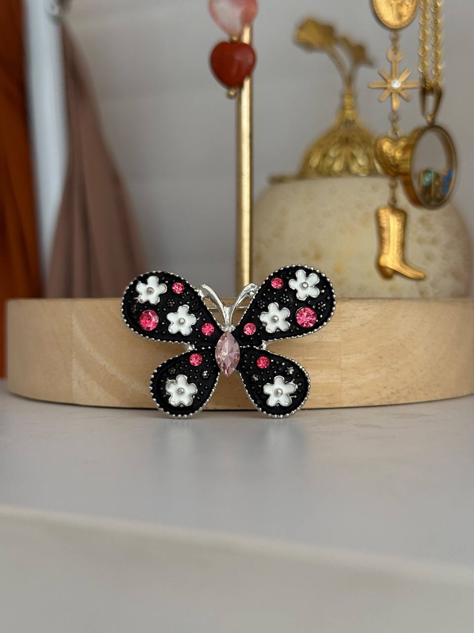 Verity Brooch