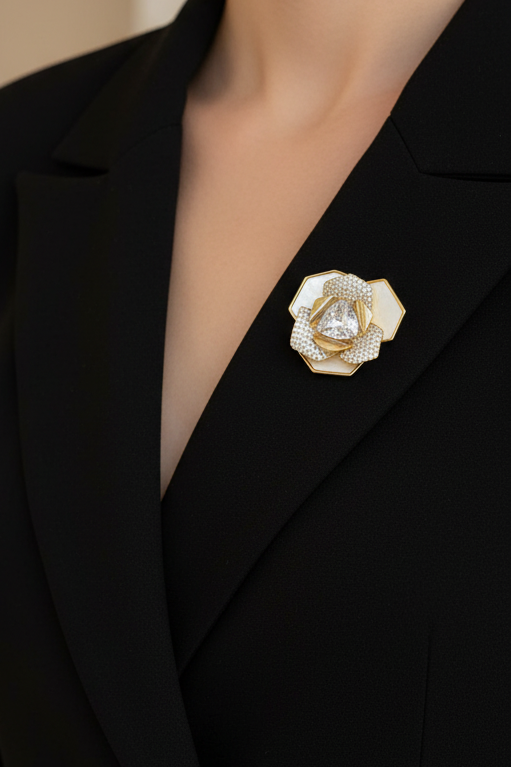 Vera Brooch